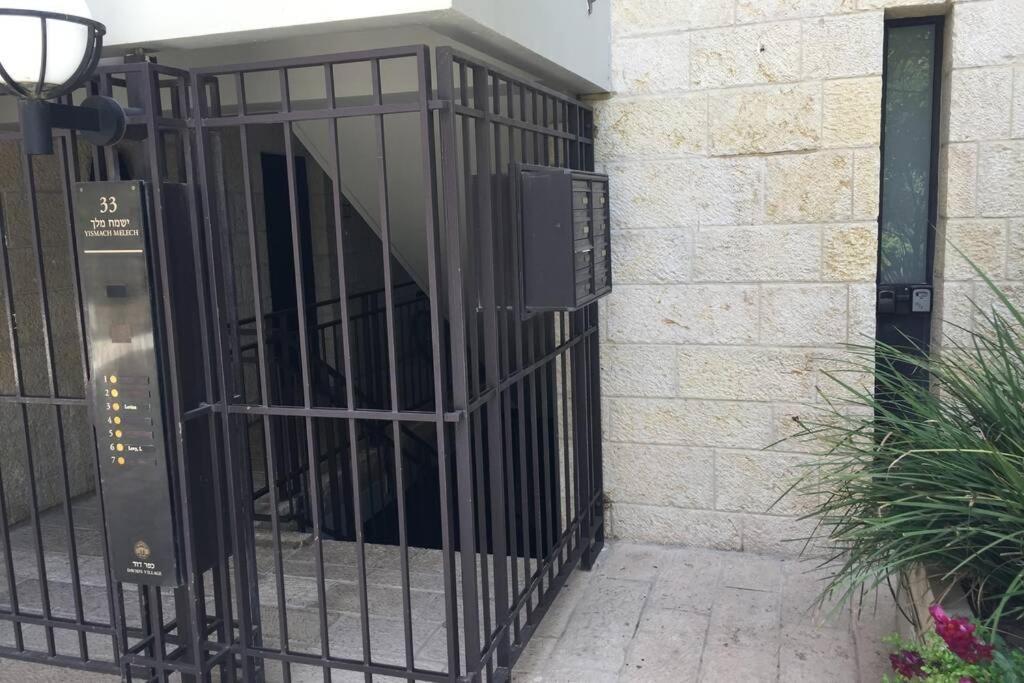 Mamilla Pool - David'S Village - Jerusalem-Rent Jerusalém Exterior foto